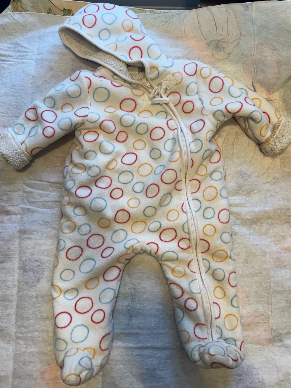 Joe Fresh Baby Fleece Circle Print Bunting Suit 6-12 Months Hooded Pram